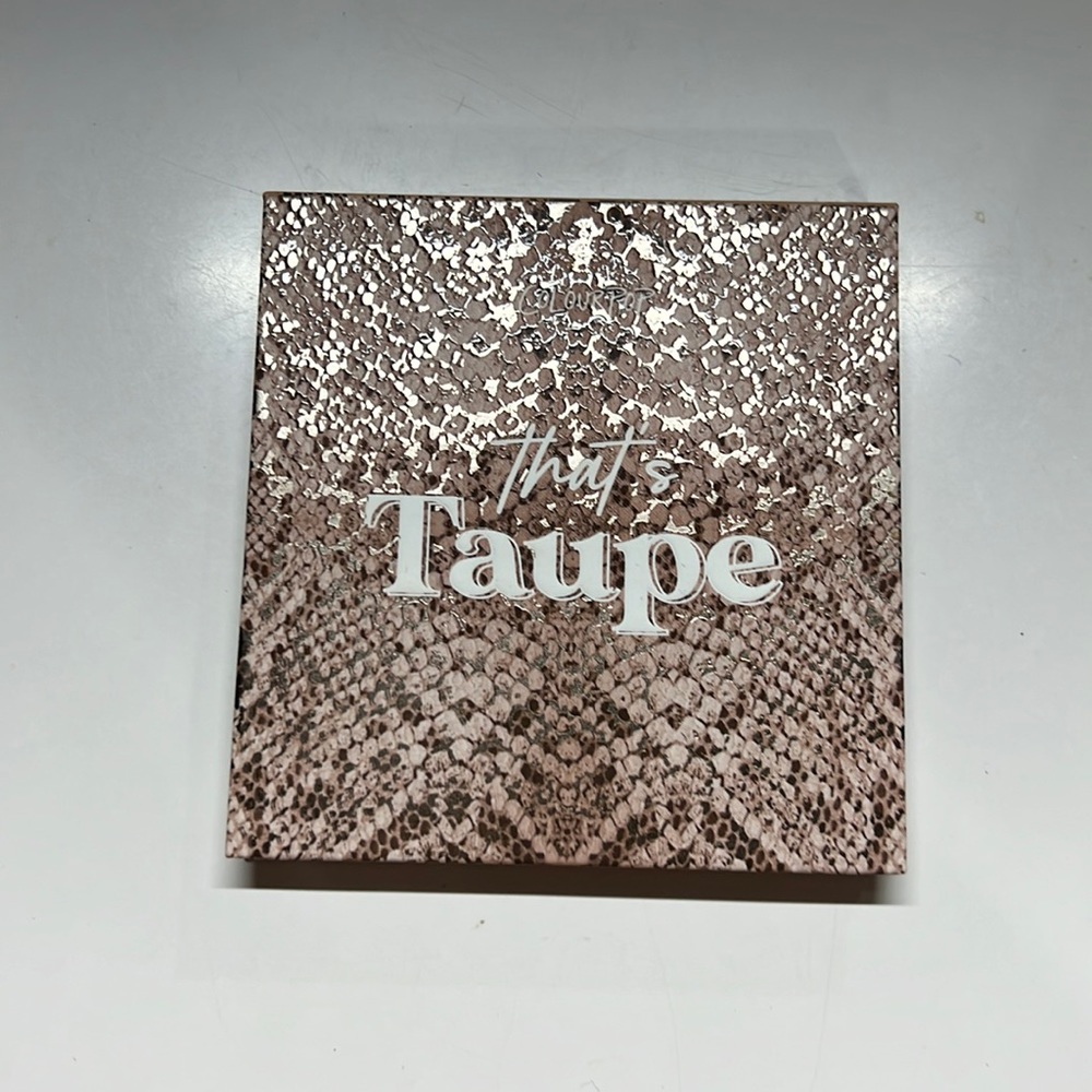 Colourpop eyeshadow palette